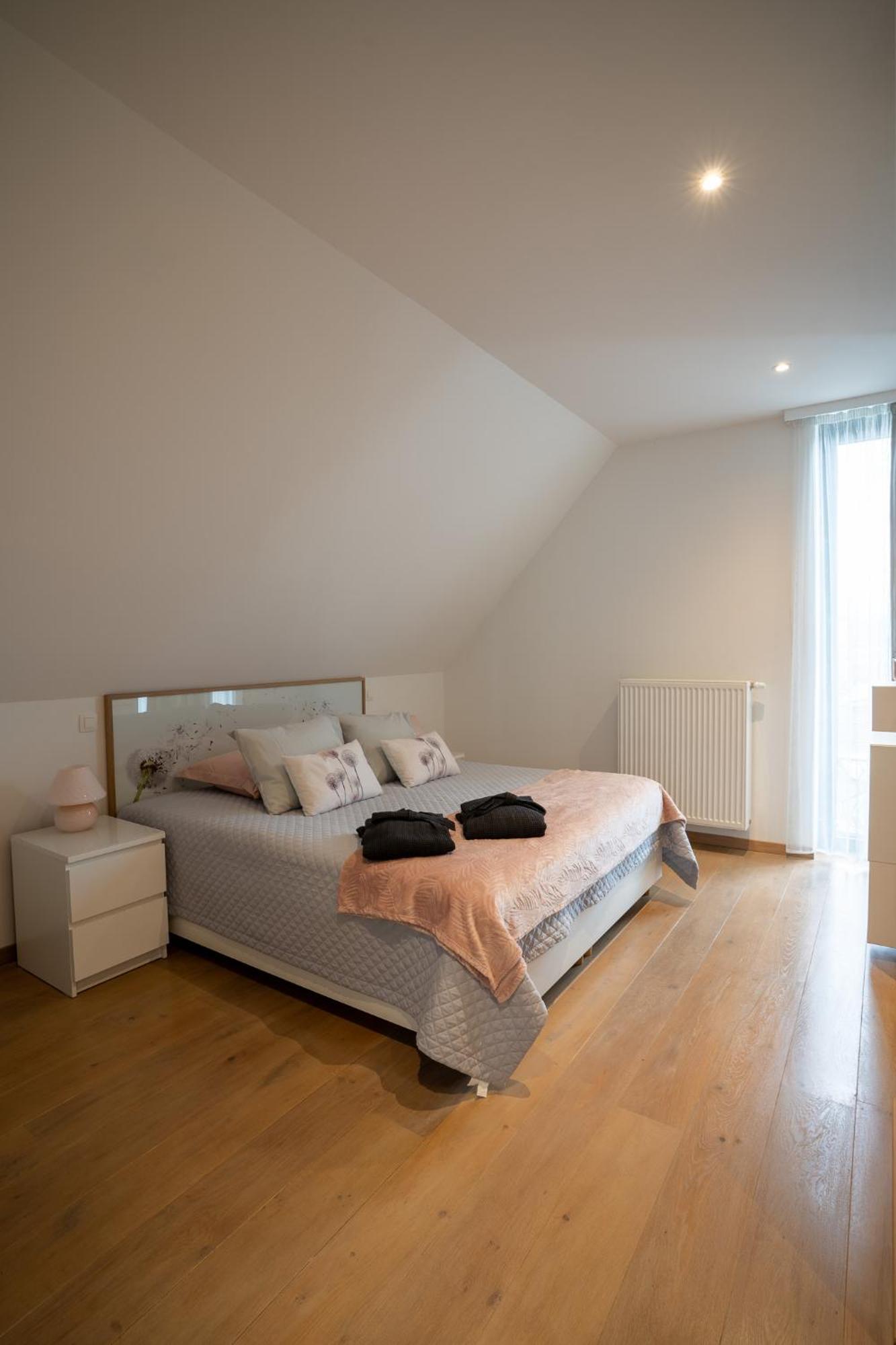 Les Arbres Sous Le Vent A 10 Min De Pairi Daiza Bed & Breakfast Jurbise Exterior foto